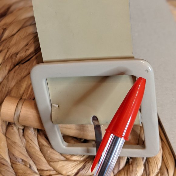 EUC Women's - Nude Patent Wide belt - Picture 4 of 5